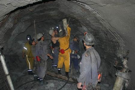 北泉镇工程爆破中的危险因素分析以及应对工程爆破危险的措施